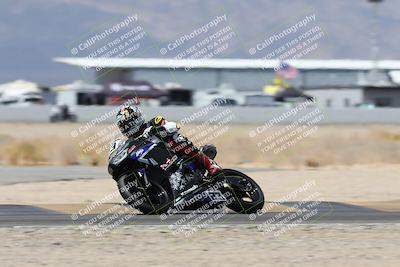 media/Apr-18-2025-CVMA Friday Practice (Fri) [[88baa45499]]/Racer 2/Session 5 (Turn 14 Tip In)/